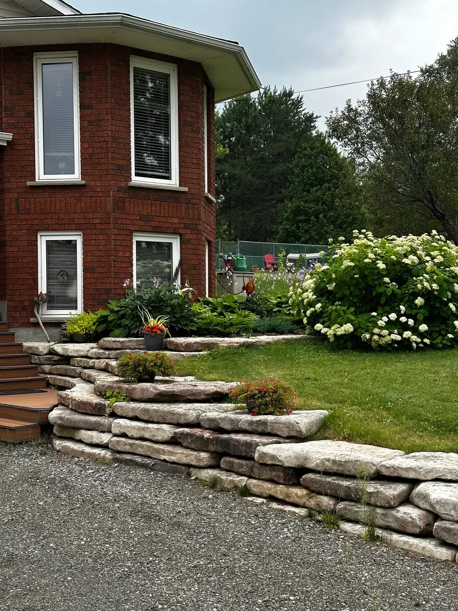 Curved Garden Wall — Entrance