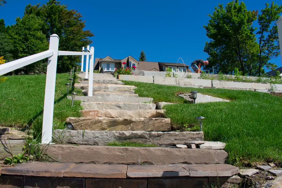 Lakeside Property — Grand Staircase